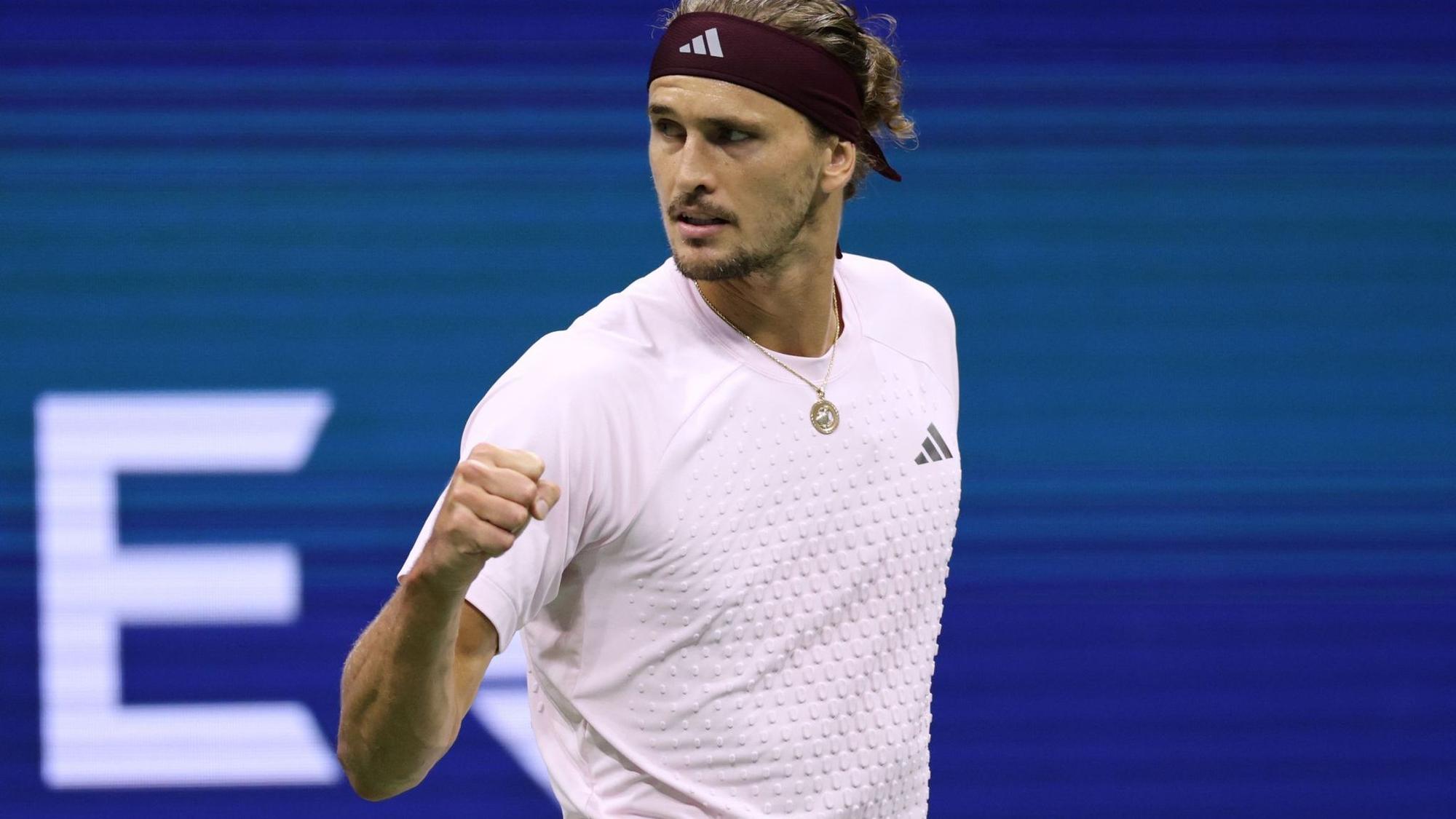 Alexander Zverev ballt die Faust.