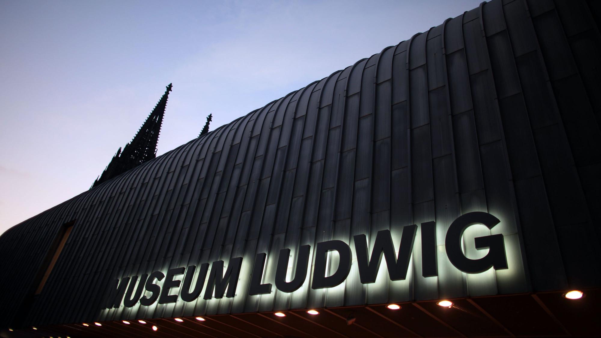 Das Museum Ludwig, fotografiert am 07.09.2012 in Köln.