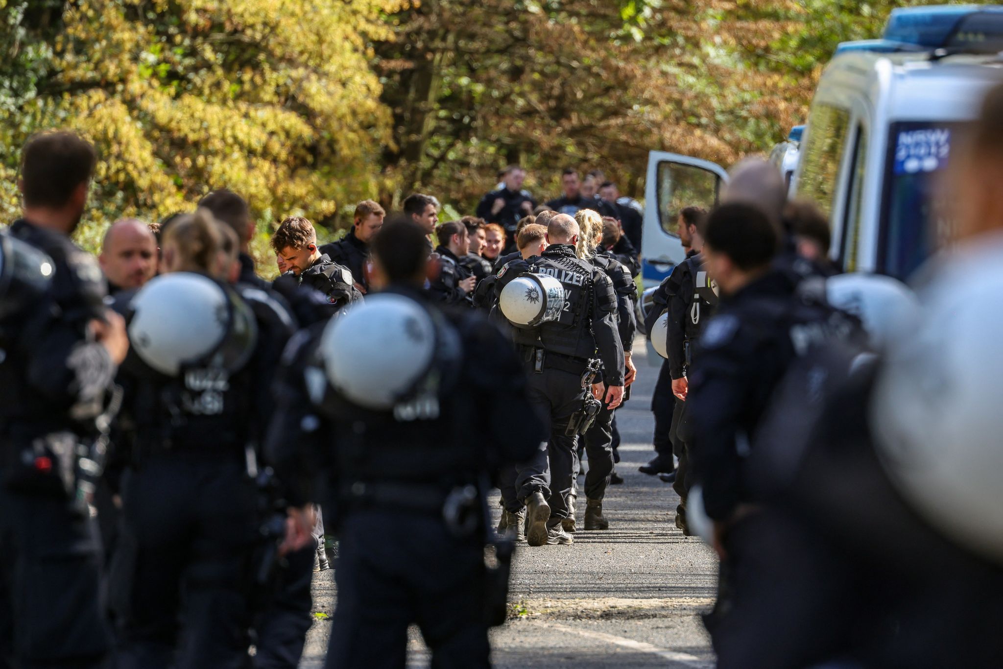 Strom-Sabotage: Suche nach Verdächtigem am Hambacher Forst
