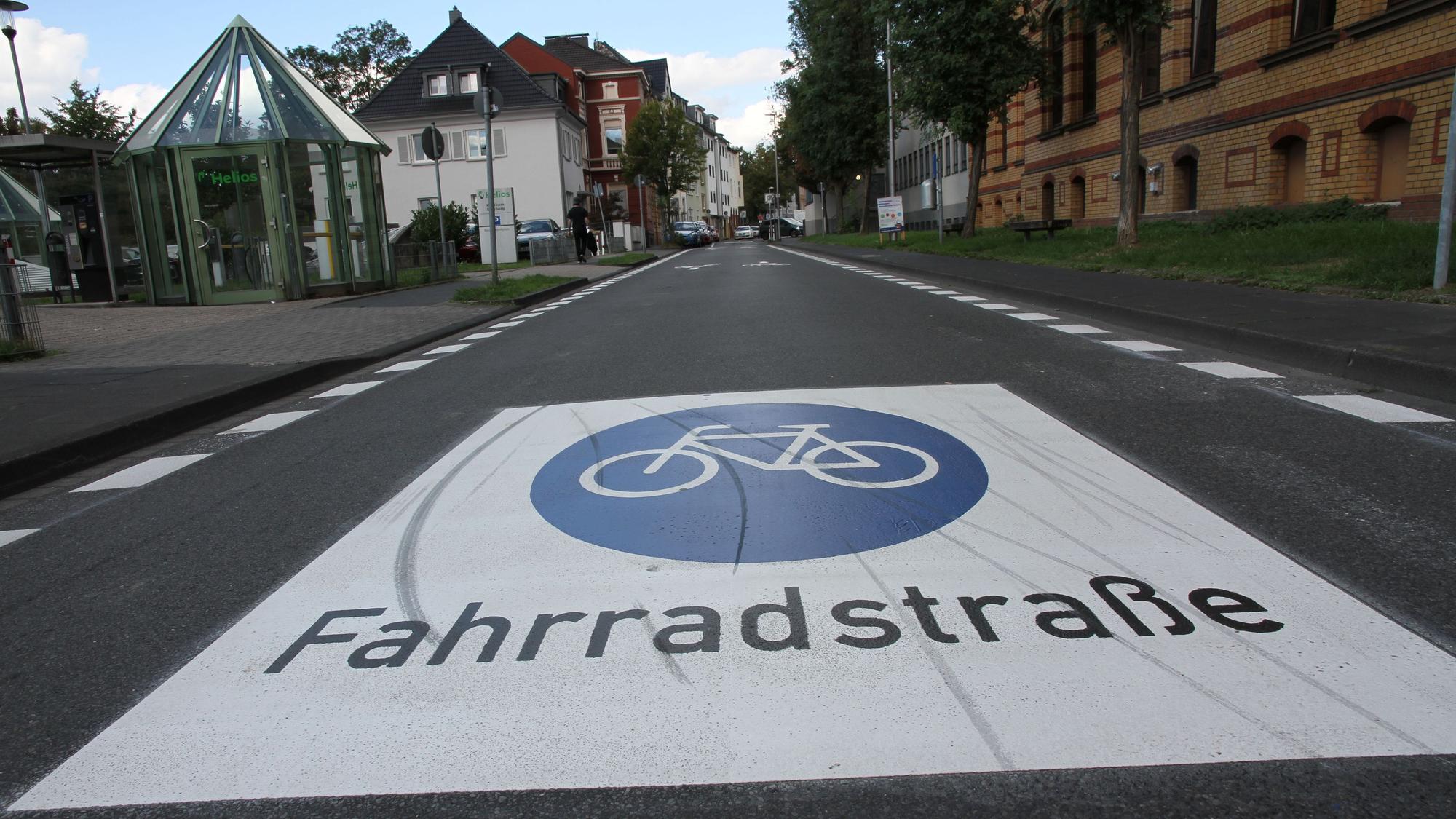 Radfahren in Siegburg: An der Humperdinckstraße wurde eine Fahrradstraße ausgewiesen.