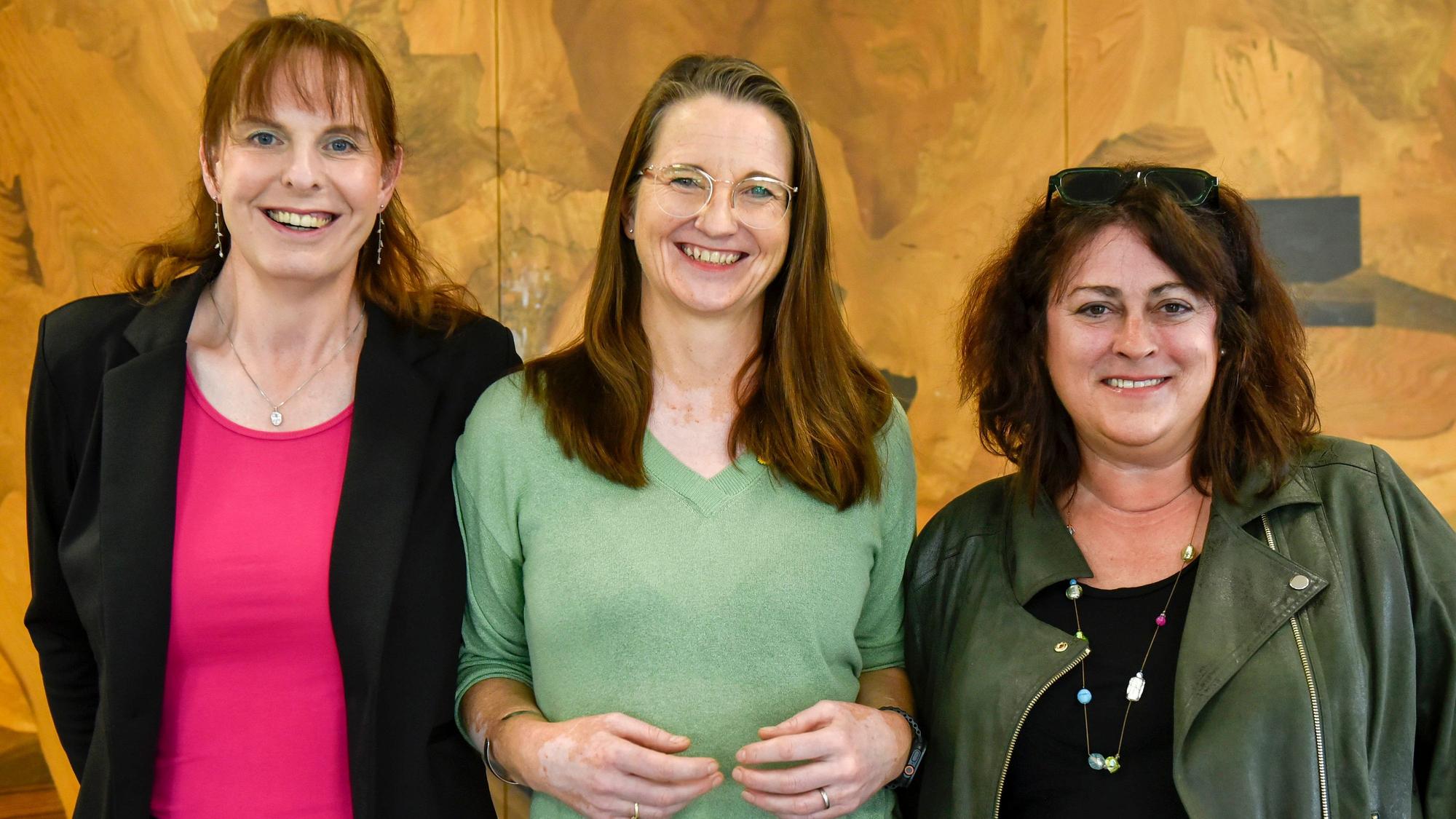Die Kandidatinnen der Grünen für die Landtagswahl 2027 (v.l.): Verena-Leonie Müller, Annika Effertz und Astrid Dahmen-Fries.