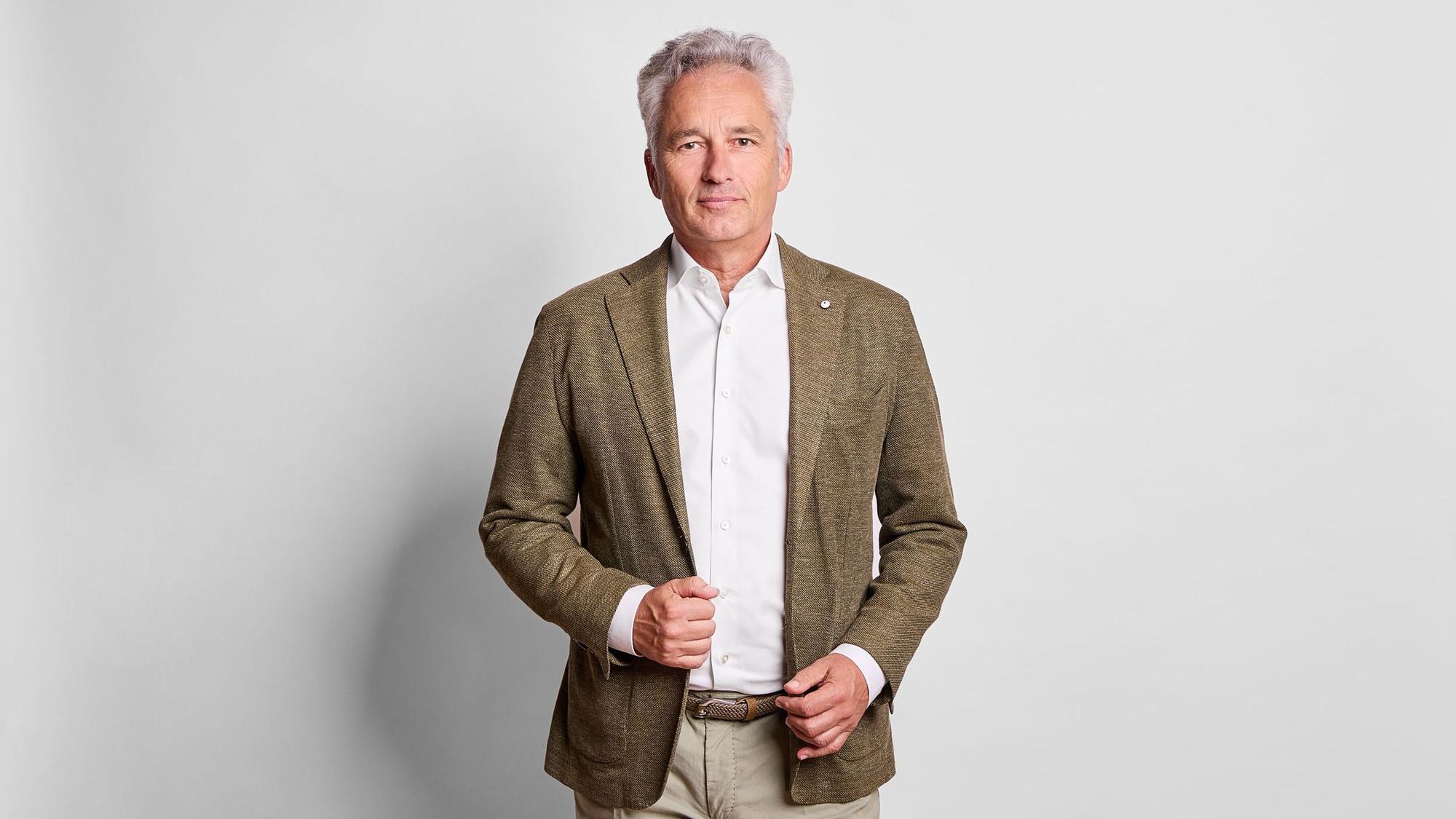 Herbert Elfers, Architekt und Planer des möglichen Kölner Olympiastadions, Geschäftsführer und Mitgründer des Architektur- und Stadtplanungsbüros Planquadrat.