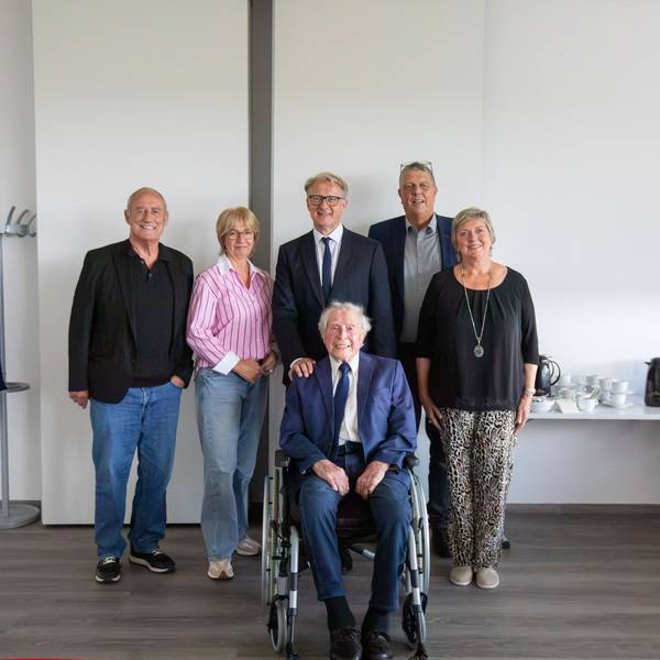 Freuen sich auf den Herz- und Gefäßtag im Gürzenich am 26. September: Detlef Langemann, Martina Esser, Marc Horlitz, Andreas Weigand, Andrea Meilchen (v.l.) und Ludwig Sebus (vorne).