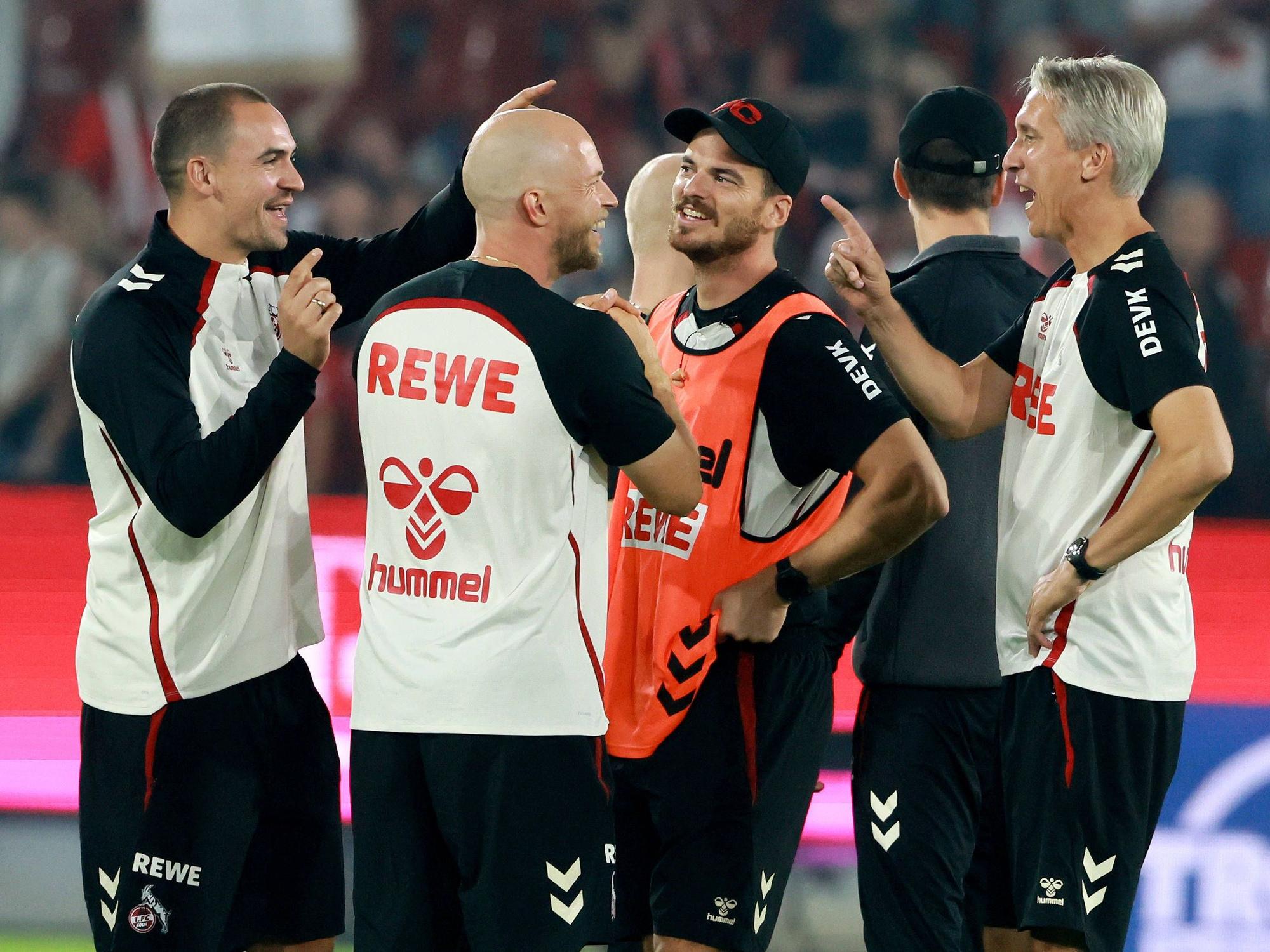 Hannes Dold gemeinsam Rene Wagner, Max Weuthen und Frank Kaspari.