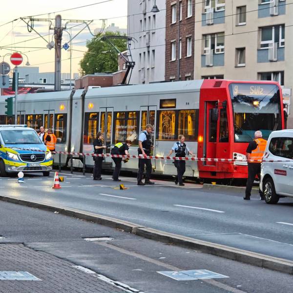 Zwischen Heumarkt und Neumarkt kam es zu einem KVB-Unfall.
