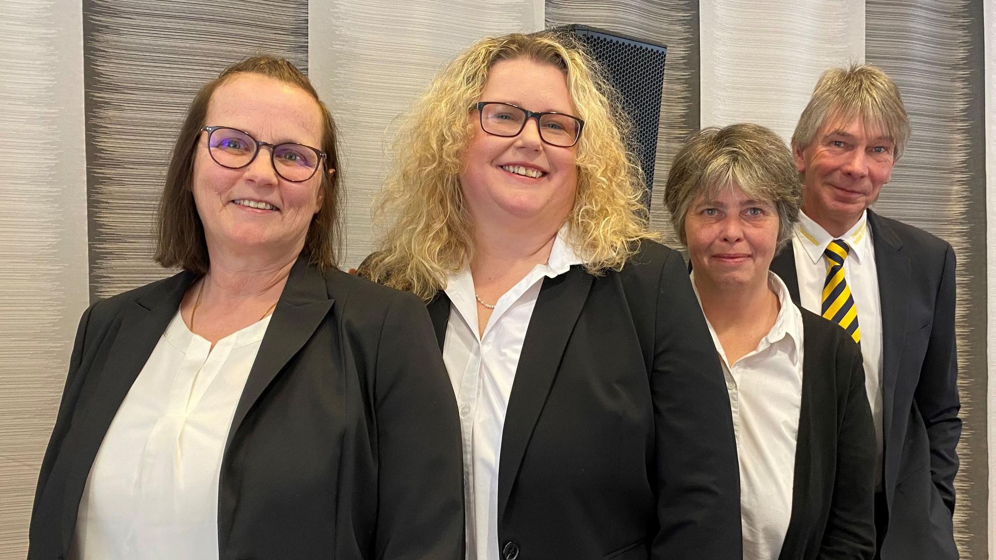 Zu sehen sind Kerstin Krips, Sonja Rohrbach, Kristina Spreinat und Wolfgang Fritz.