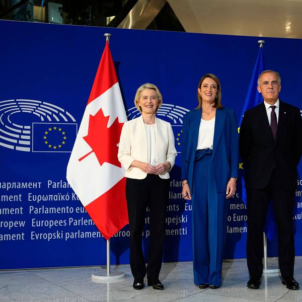 Straßburg: Kanadas Premierminister Mark Carney (r.) wird am Mittwoch (16. September) von der Präsidentin des Europäischen Parlaments, Roberta Metsola (M.), und der Präsidentin der Europäischen Kommission, Ursula von der Leyen (l.), begrüßt