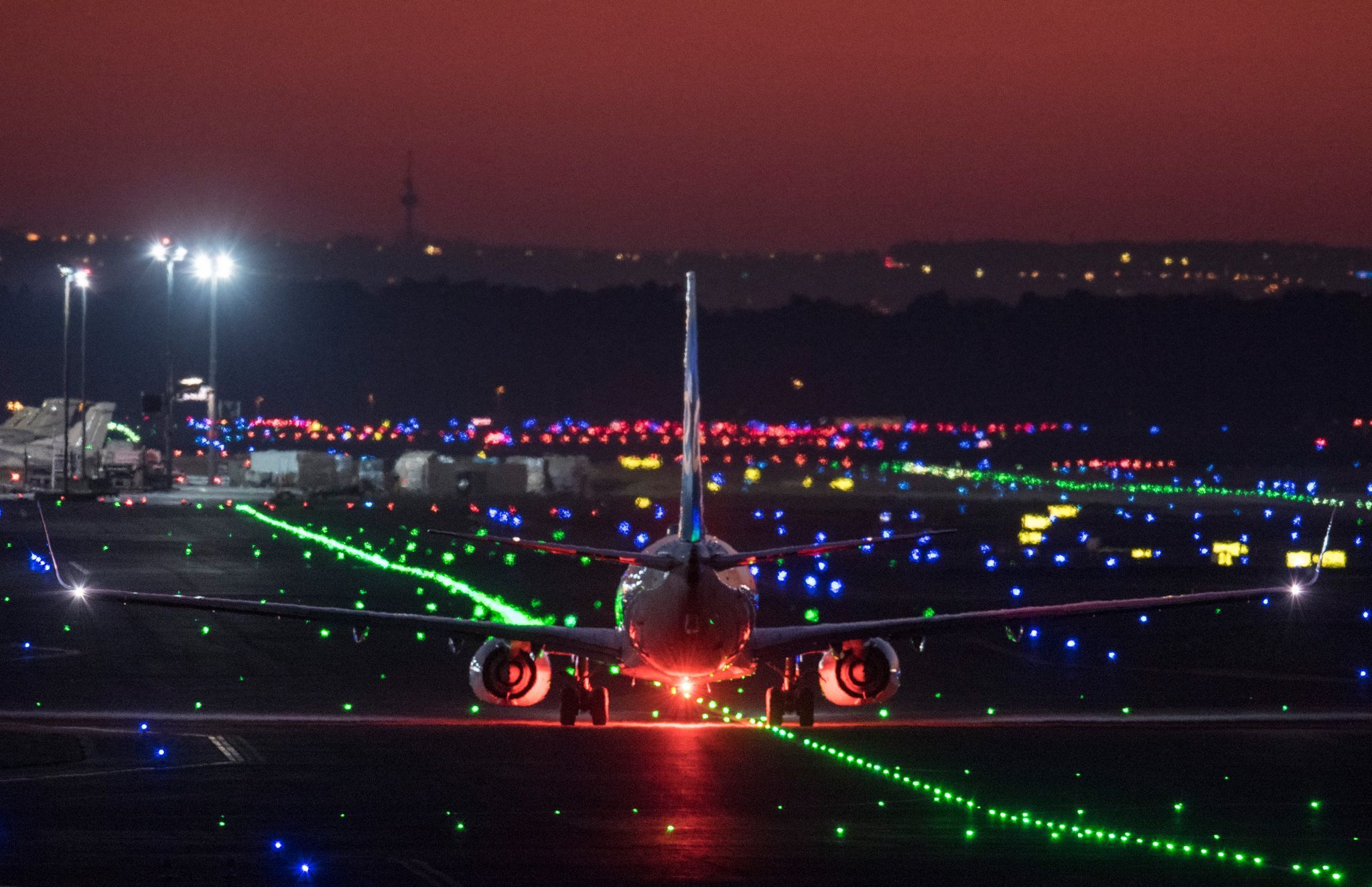 Flughafen Frankfurt bei Nacht
