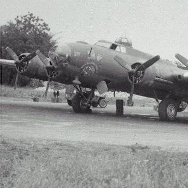 Die Aufnahme des B-17-Bombers entstand im britischen Ridgewell im Juni oder Juli 1943.