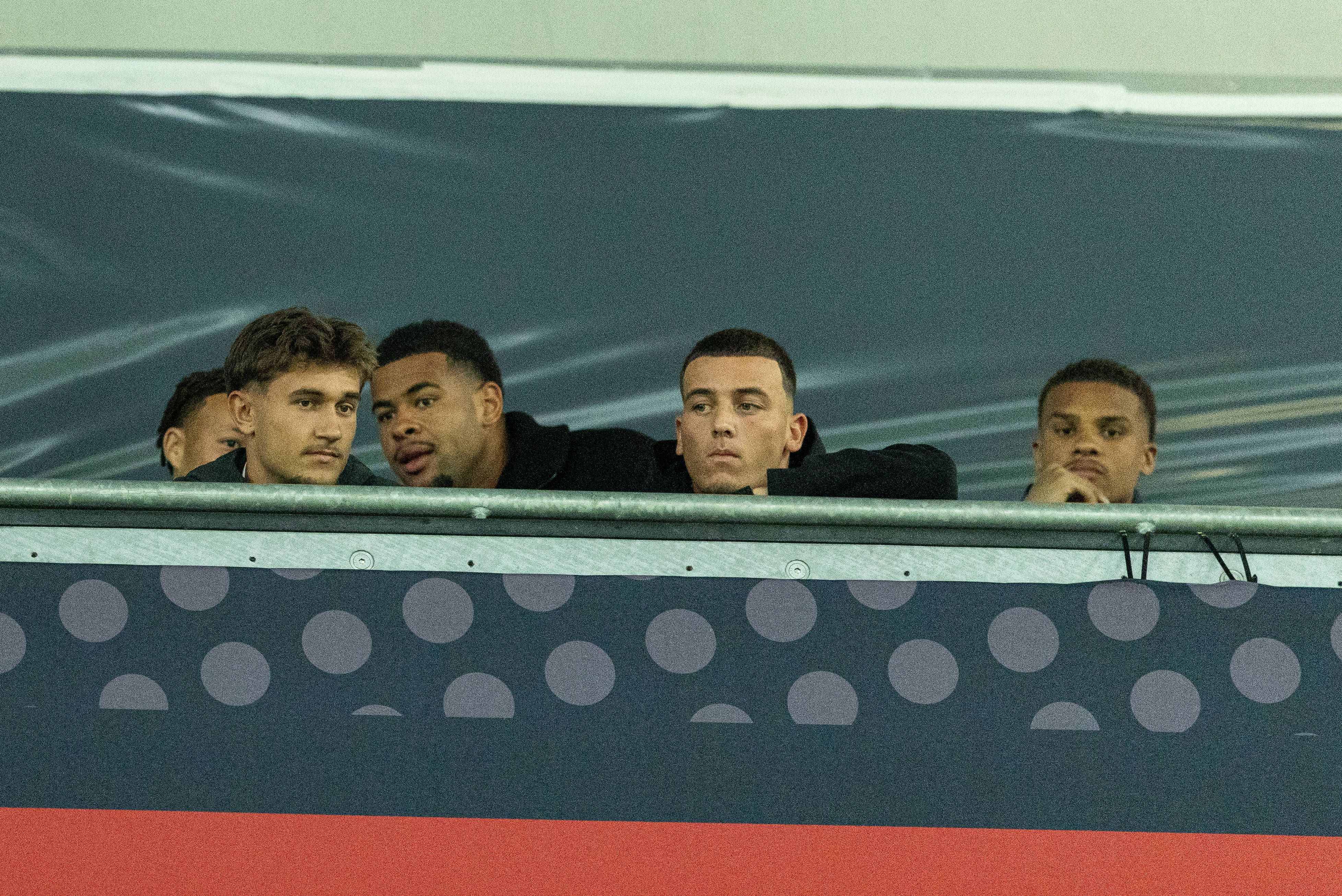 Deutschland: Deutschland vs Griechenland, UEFA Nations League, 2. Spieltag, Saison 2026/27, WWK Arena Augsburg: Tom Bischof, Deutschland, SaÃd El Mala / Said El Mala, Deutschland, Malick Thiaw, Deutschland, Noah Atubolu, Deutschland, auf der Tribüne Augsburg WWK Arena Bayern Deutschland *** Germany vs. Greece, UEFA Nations League, Matchday 2, 202627 Season, WWK Arena Augsburg: Tom Bischof Germany, Saïd El Mala Germany, Malick Thiaw Germany, Noah Atubolu Germany, in the stands at the WWK Arena in Augsburg, Bavaria, Germany Copyright: xBenedictxChristx
