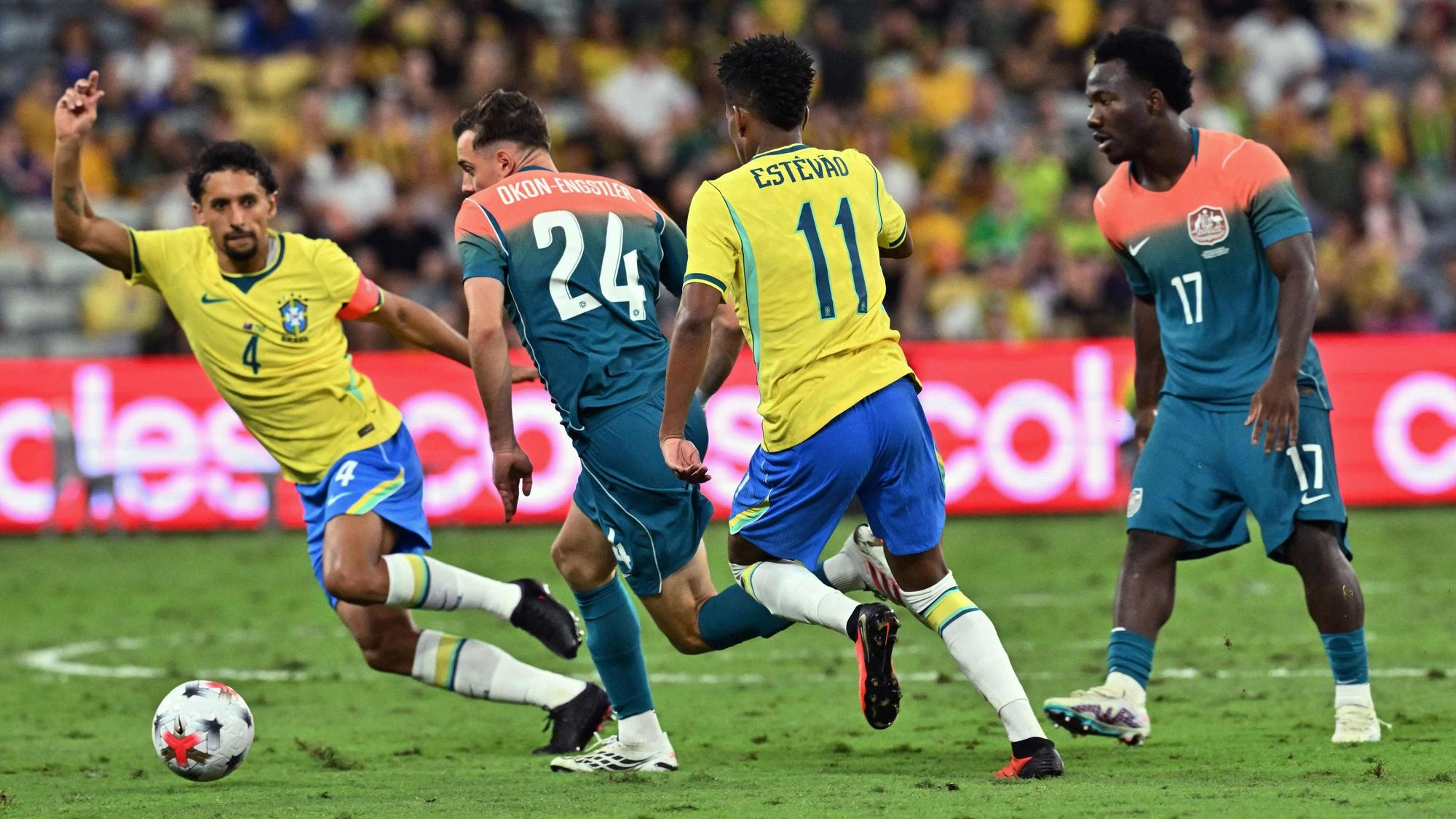 Paul Okon-Engstler spielte nun zweimal mit der australischen Nationalmannschaft in der Heimat gegen Brasilien.