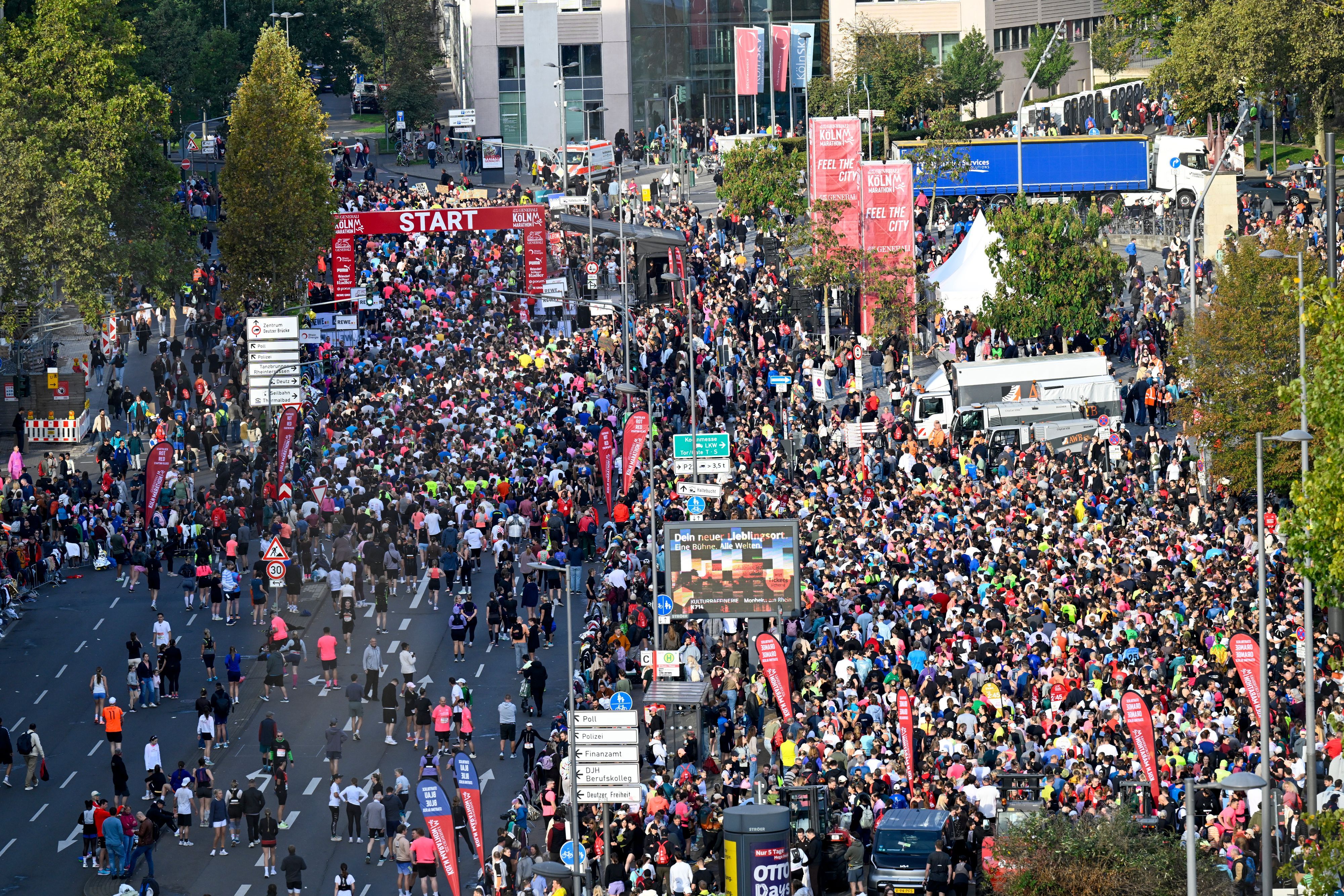 Köln: Am 28. Generali Köln Marathon nahmen 41.000 Läuferinnen und Läufer teil.
