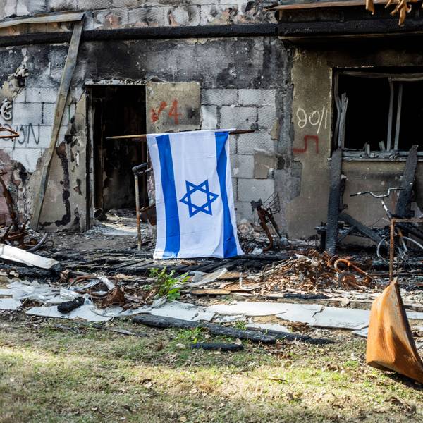 Blick auf ein zerstörtes Gebäude im Kibbutz Beeri, einem der am stärksten betroffenen Gebiete der Hamas am 7. Oktober. (Archivbild)