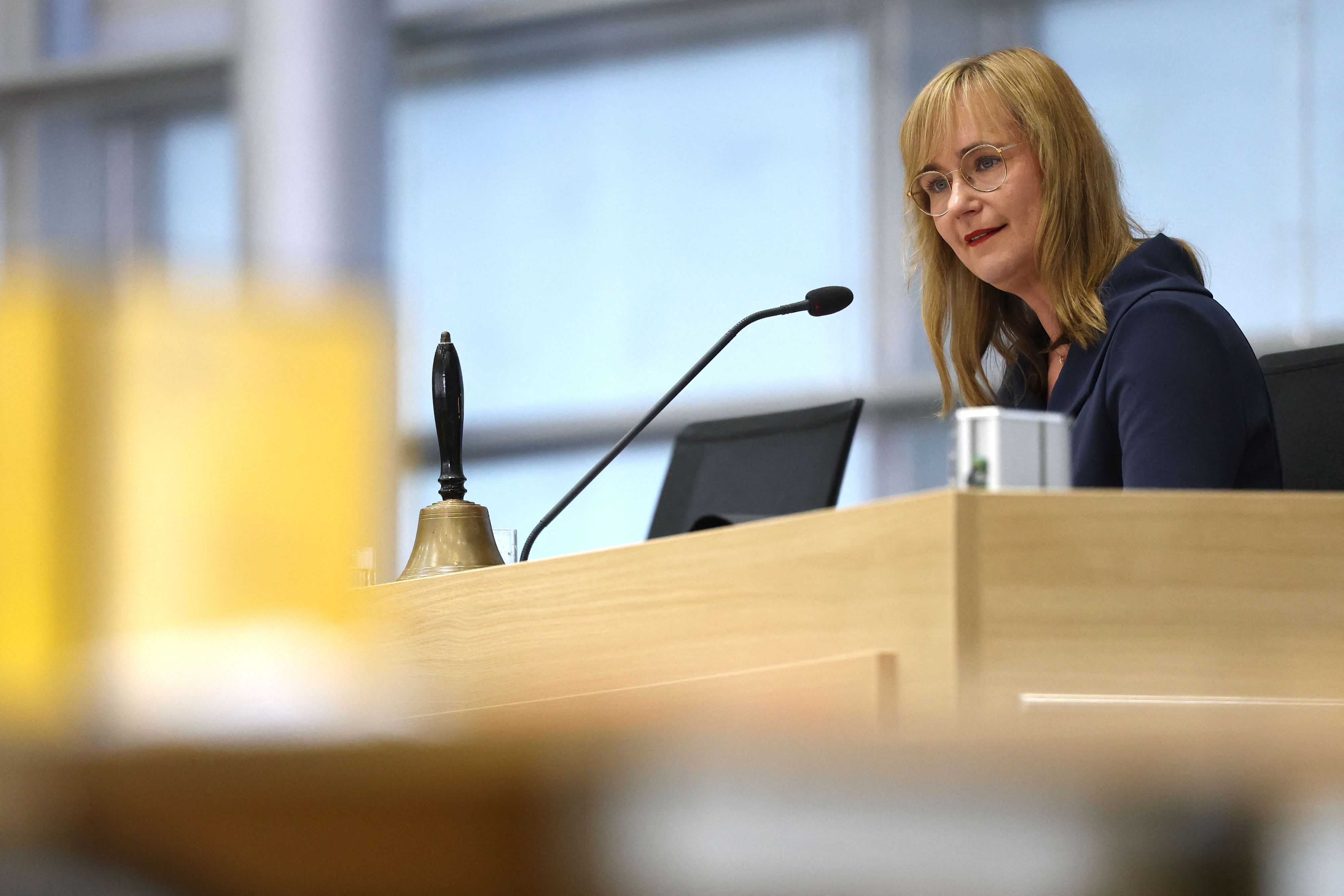 Eva von Angern spricht am 6. Oktober 2026 im Landtag in Magdeburg, Sachsen-Anhalt, bei der ersten Sitzung des Landtags seit der Landtagswahl.