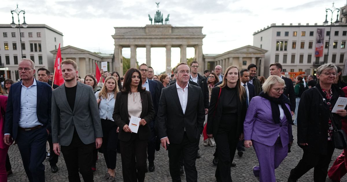 “This should alarm us all”: SPD marches through Berlin after AfD election ...