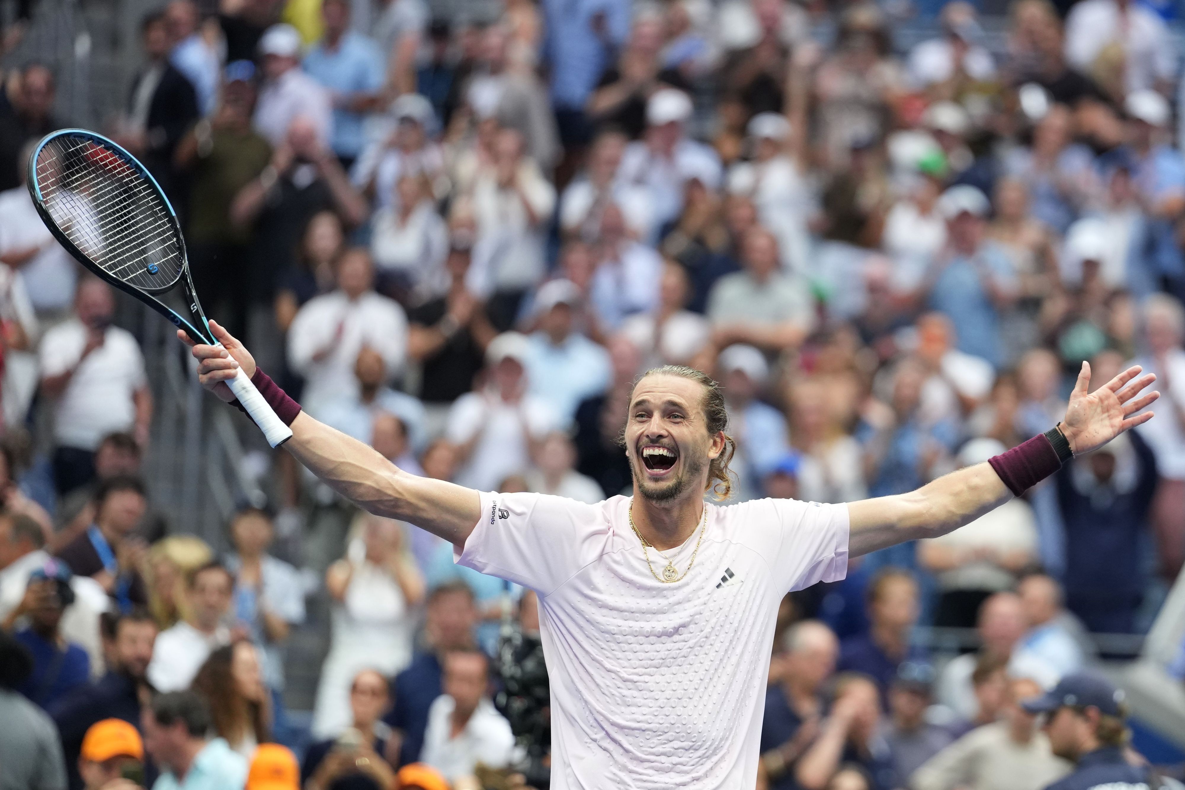 ARCHIV - 13.09.2026, USA, New York: Tennis: Grand Slam/ATP-Tour - US Open, Einzel, Männer, Finale, Zverev (Deutschland) - Shelton (USA). Alexander Zverev jubelt über seinen Sieg.

Deutschlands bester Tennisspieler: Alexander Zverev (zu dpa: «Sinner beendet Saison: Zverevs Riesenchance auf Nummer 1») Foto: Kirsty Wigglesworth/AP/dpa +++ dpa-Bildfunk +++