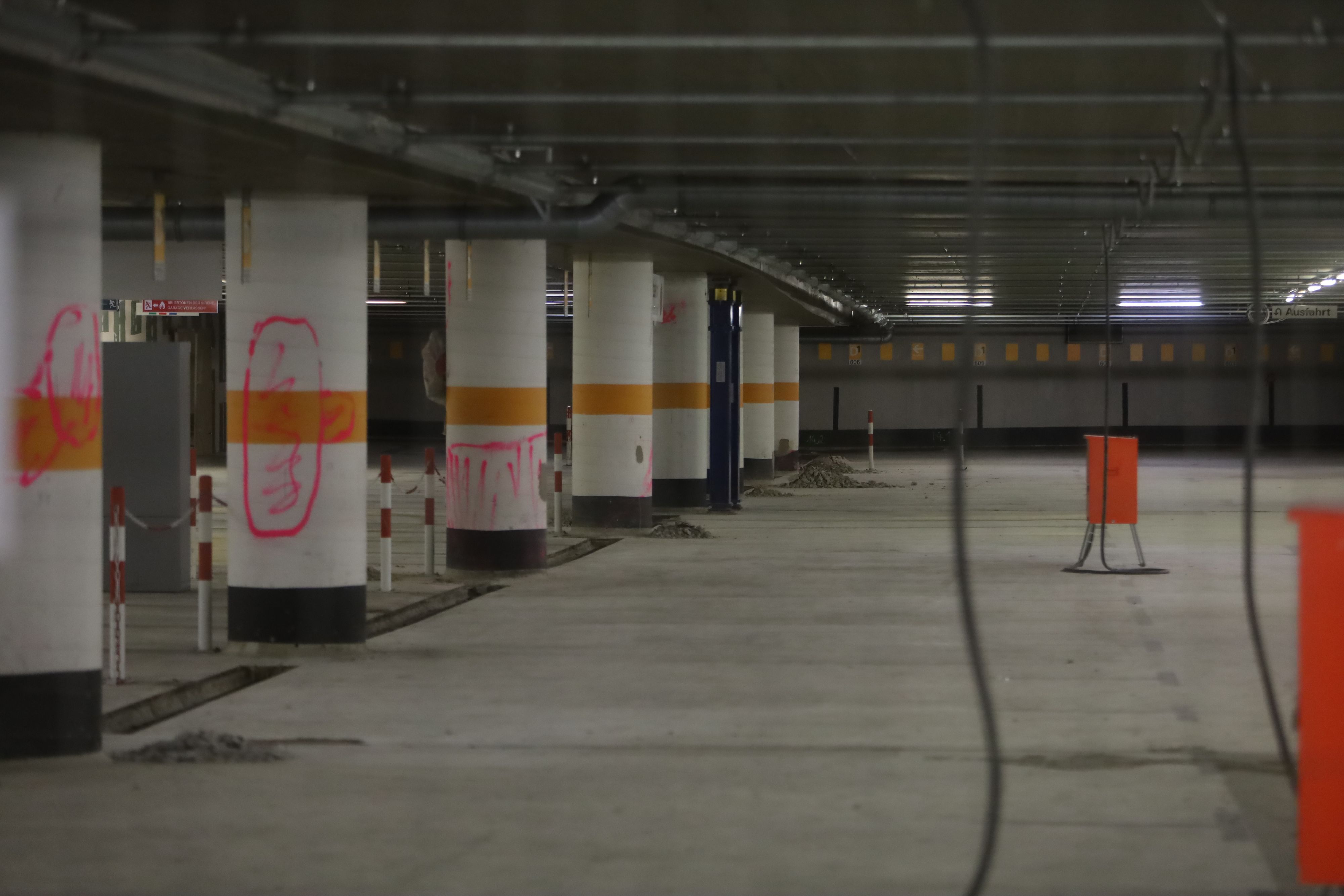 Blick in die Tiefgarage am Dom im Oktober 2025.