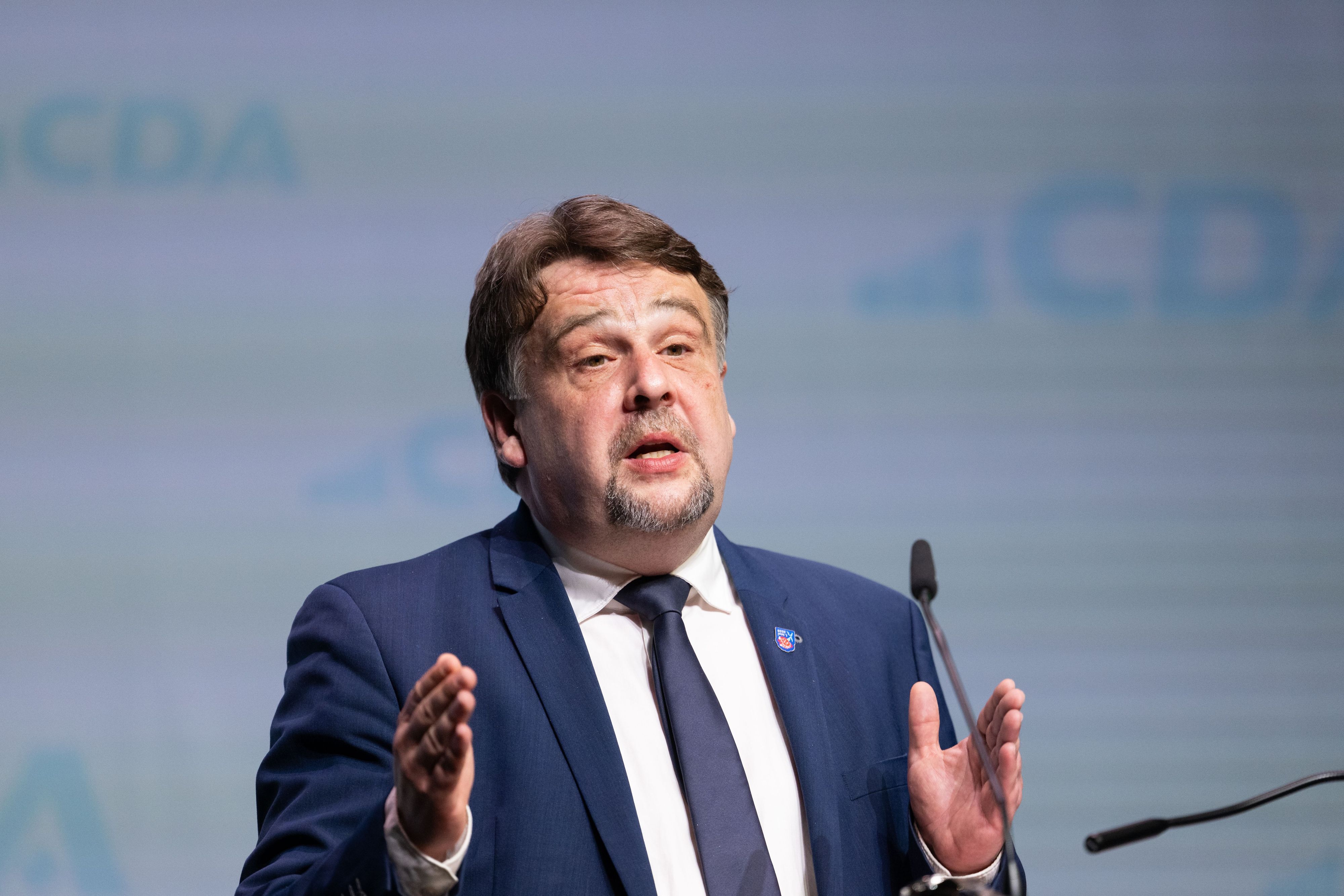 „Eine Vollkatastrophe“: Dennis Radtke, Chef des CDU-Sozialflügels, will den Absturz seiner Partei aufhalten.