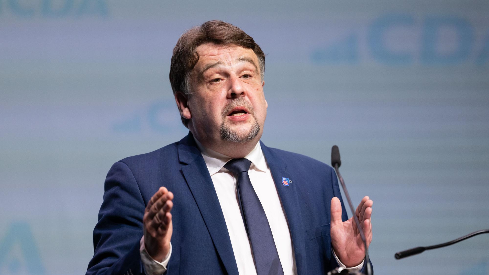 „Eine Vollkatastrophe“: Dennis Radtke, Chef des CDU-Sozialflügels, will den Absturz seiner Partei aufhalten.