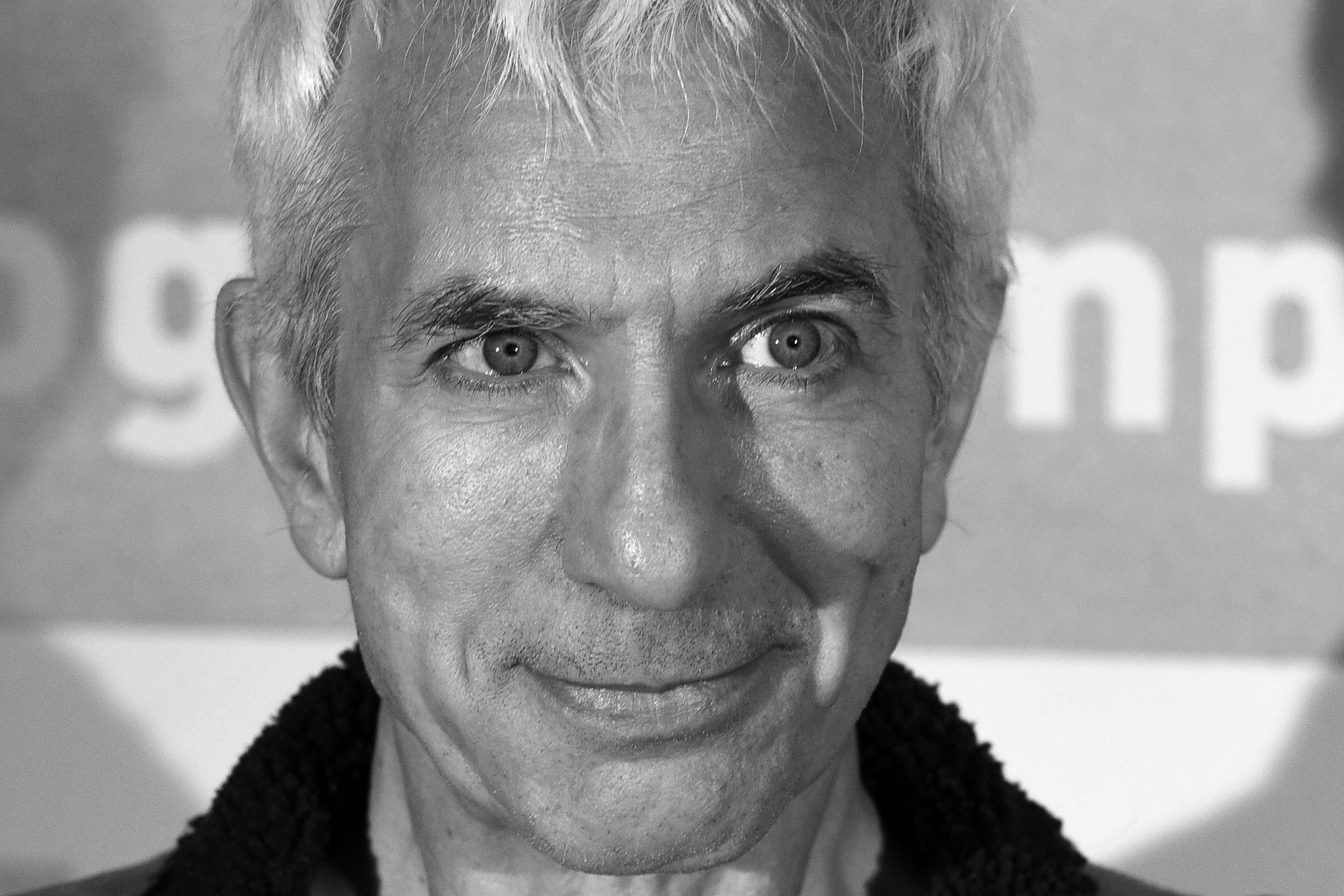 ARCHIV - 08.11.2016, Nordrhein-Westfalen, Köln: Der Schauspieler Ralf Richter kommt zur Verleihung des Kinoprogrammpreises der Film und Medienstiftung NRW. (zu dpa: «Freunde und Fans von Ralf Richter nehmen Abschied») Foto: Henning Kaiser/dpa +++ dpa-Bildfunk +++