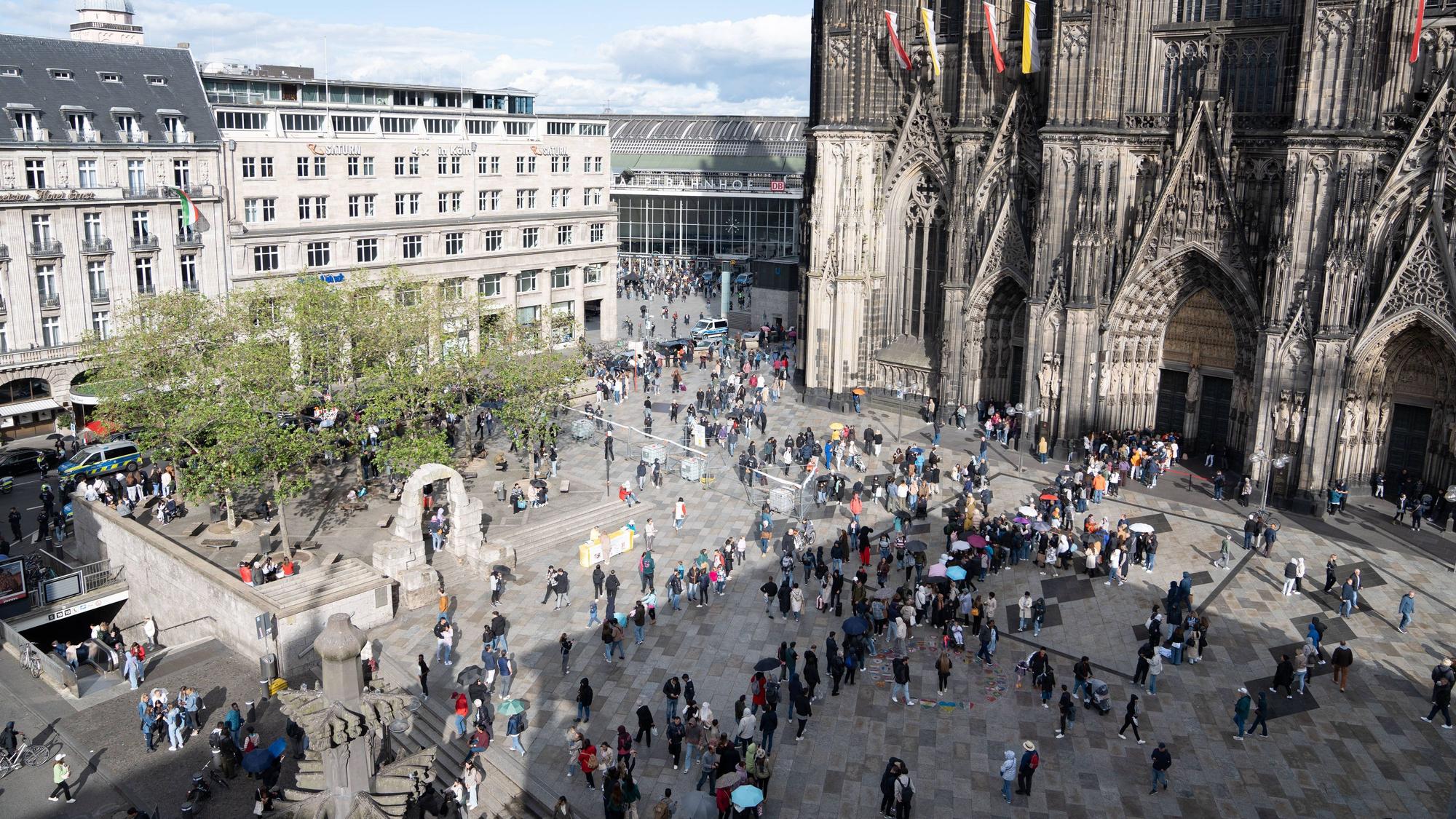 Blick über die Domplatte