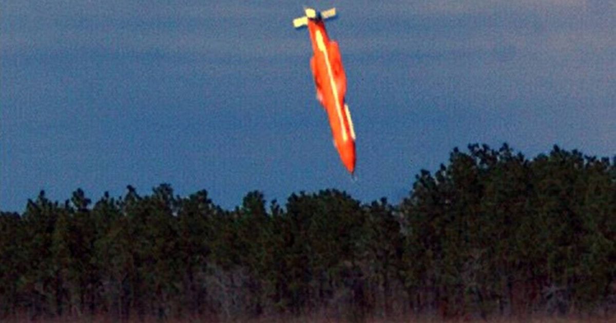 Bericht über US-Kriegspläne: Trump erwägt Einsatz von „Mutter aller ...