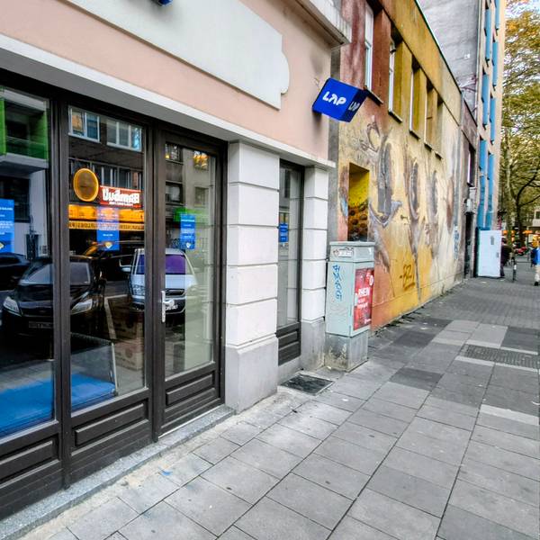 Unter anderem wurde die LAP-Filiale in der Limburger Straße in der Kölner Innenstadt geschlossen