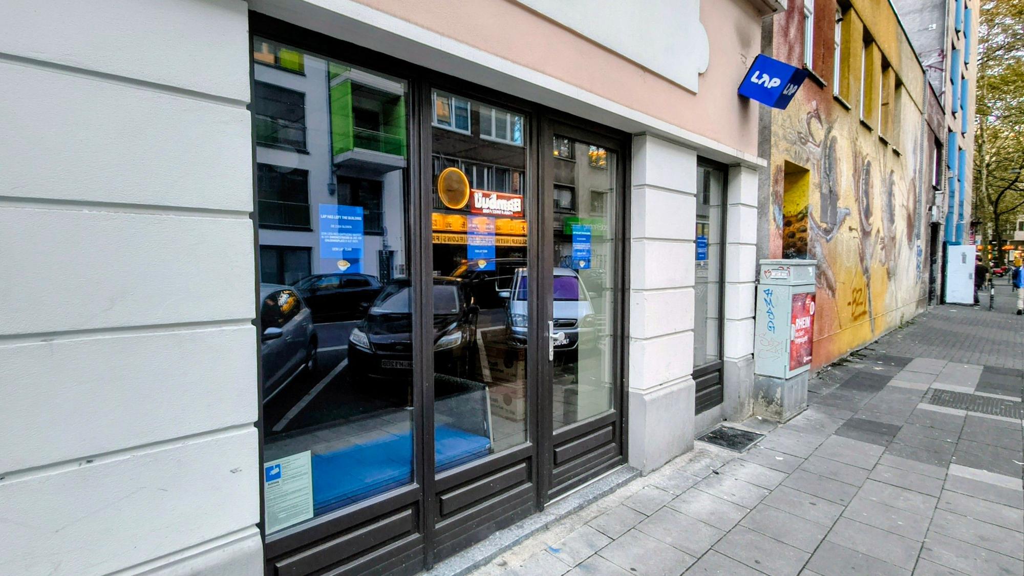 Unter anderem wurde die LAP-Filiale in der Limburger Straße in der Kölner Innenstadt geschlossen