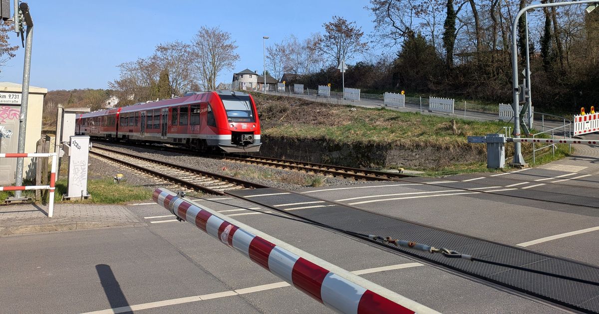 No guarantee of slope safety: Embankment in Alfter-Witterschlick threatens ...