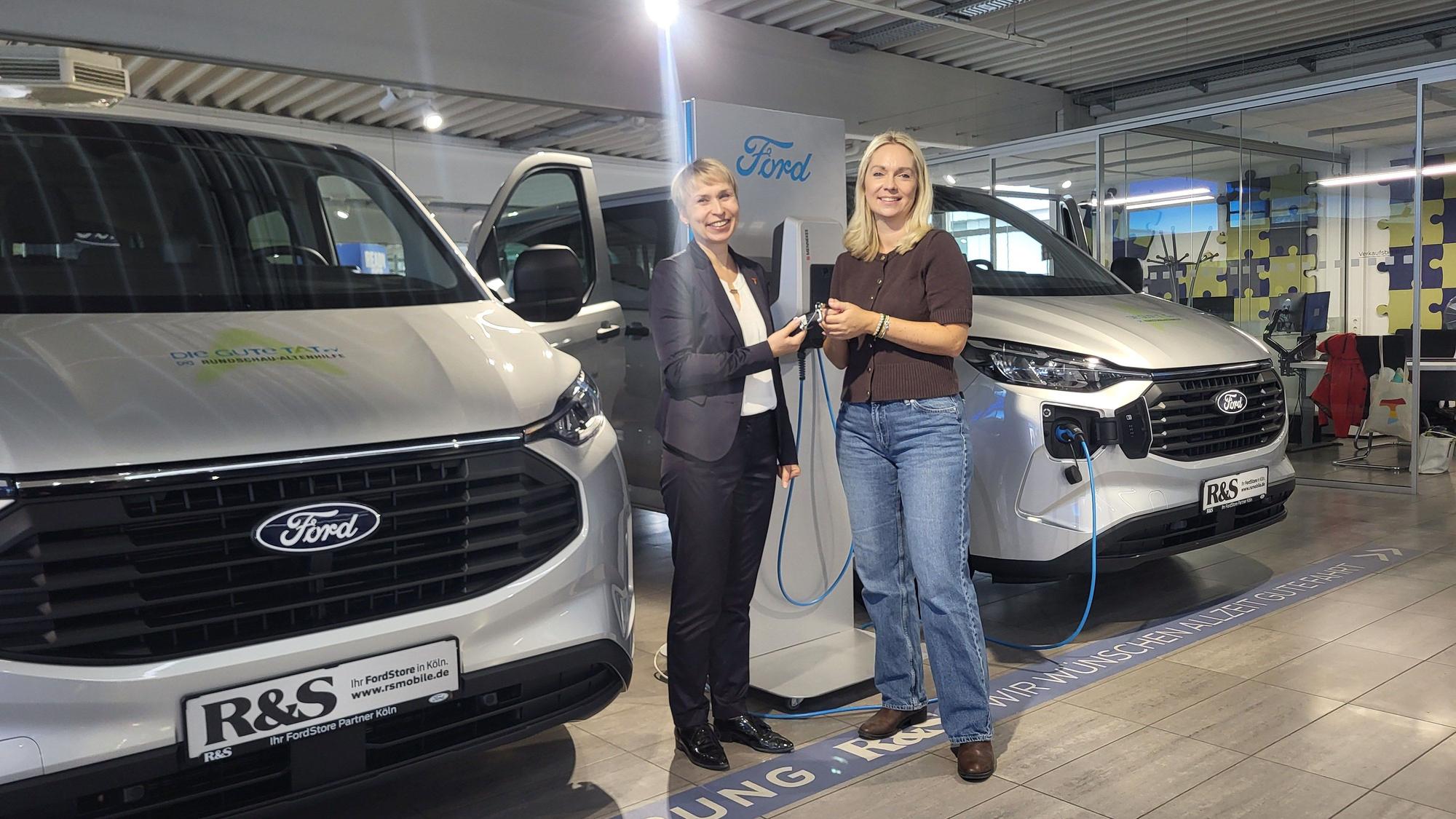 Ein Ford Transit für das GFO Zentrum Engelskirchen.