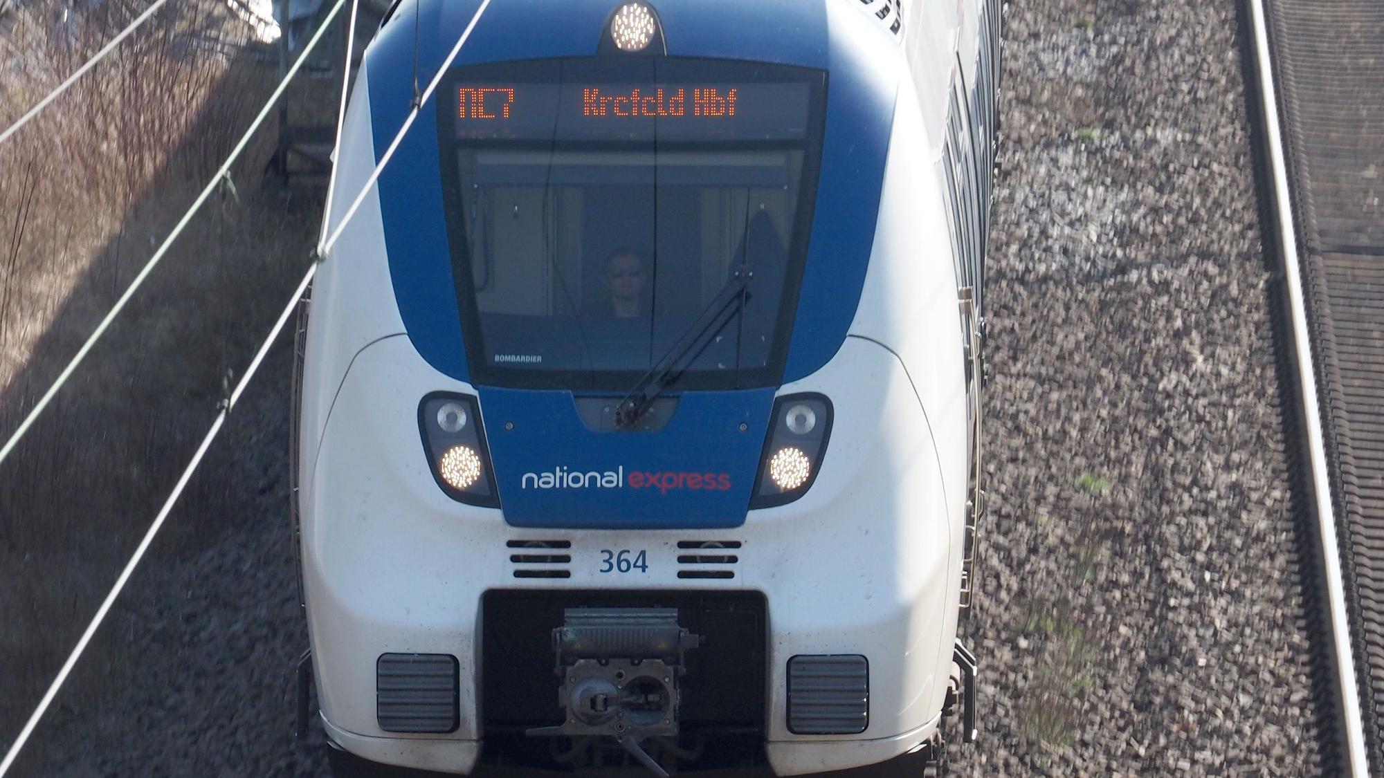 Die verspätungsanfällige Linie RE 7 zwischen Krefeld und Rheine wird ab 2031 von der Westfalenbahn bedient. Bisher ist National Express dort unterwegs.