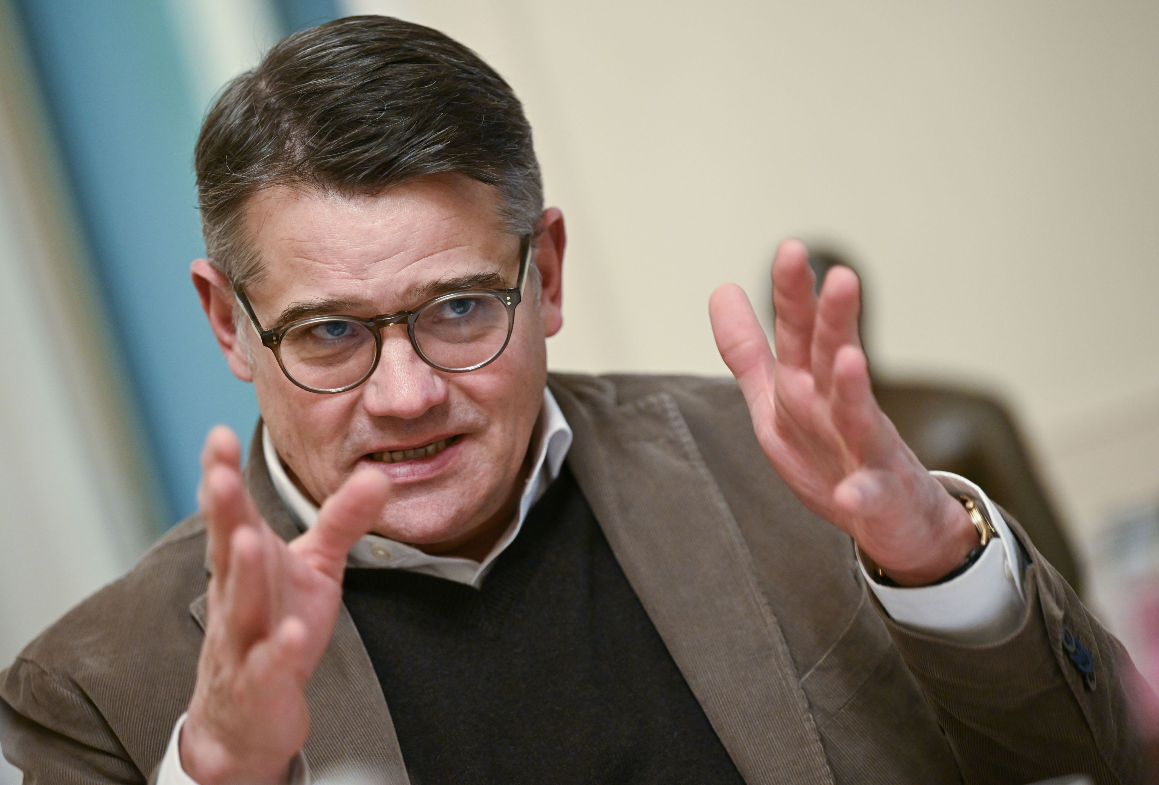 Will eine sogenannte Extremismusklausel für den Länderfinanzausgleich: Hessens Regierungschef Boris Rhein (CDU).