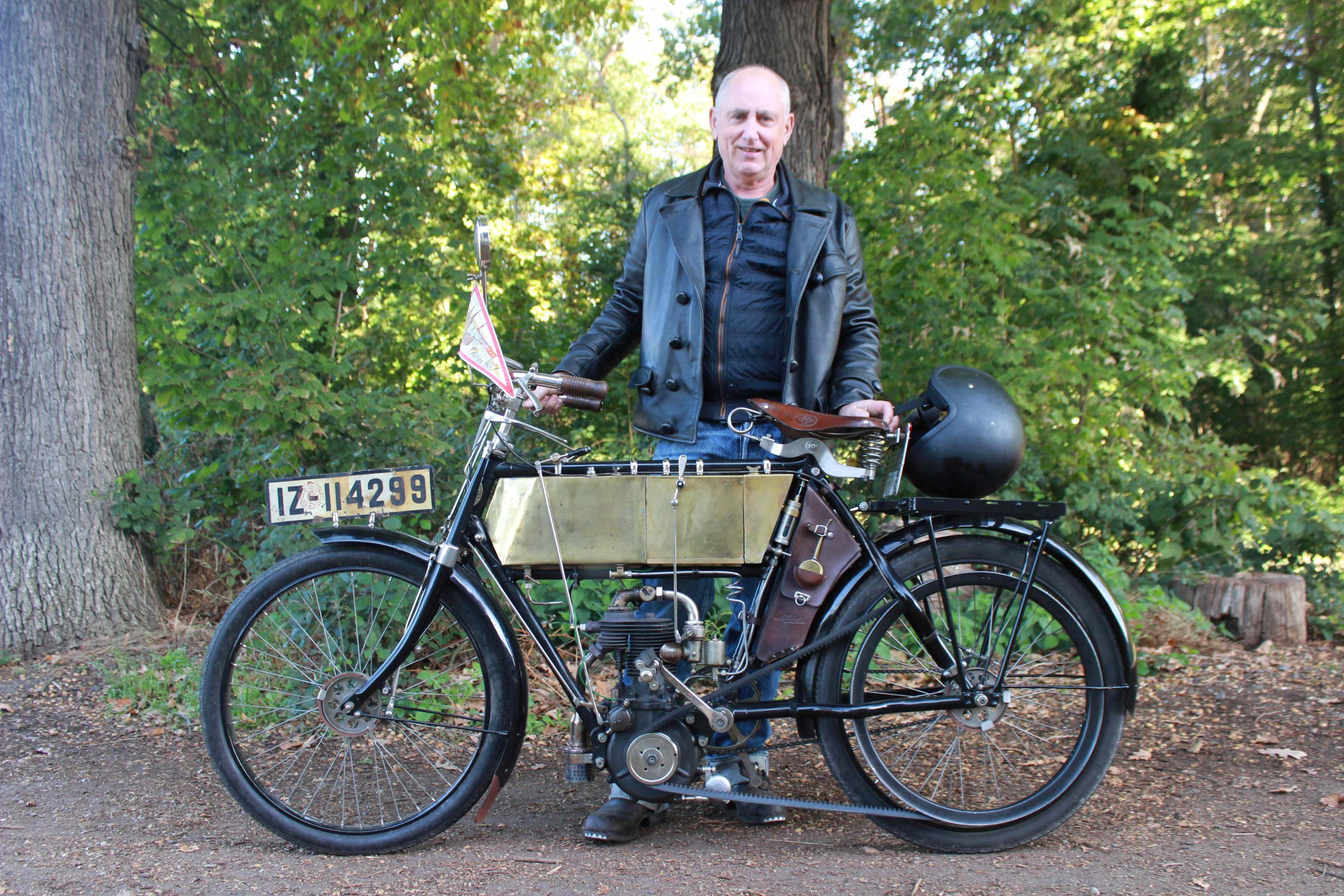Horst Nordmann und sein Motorrad