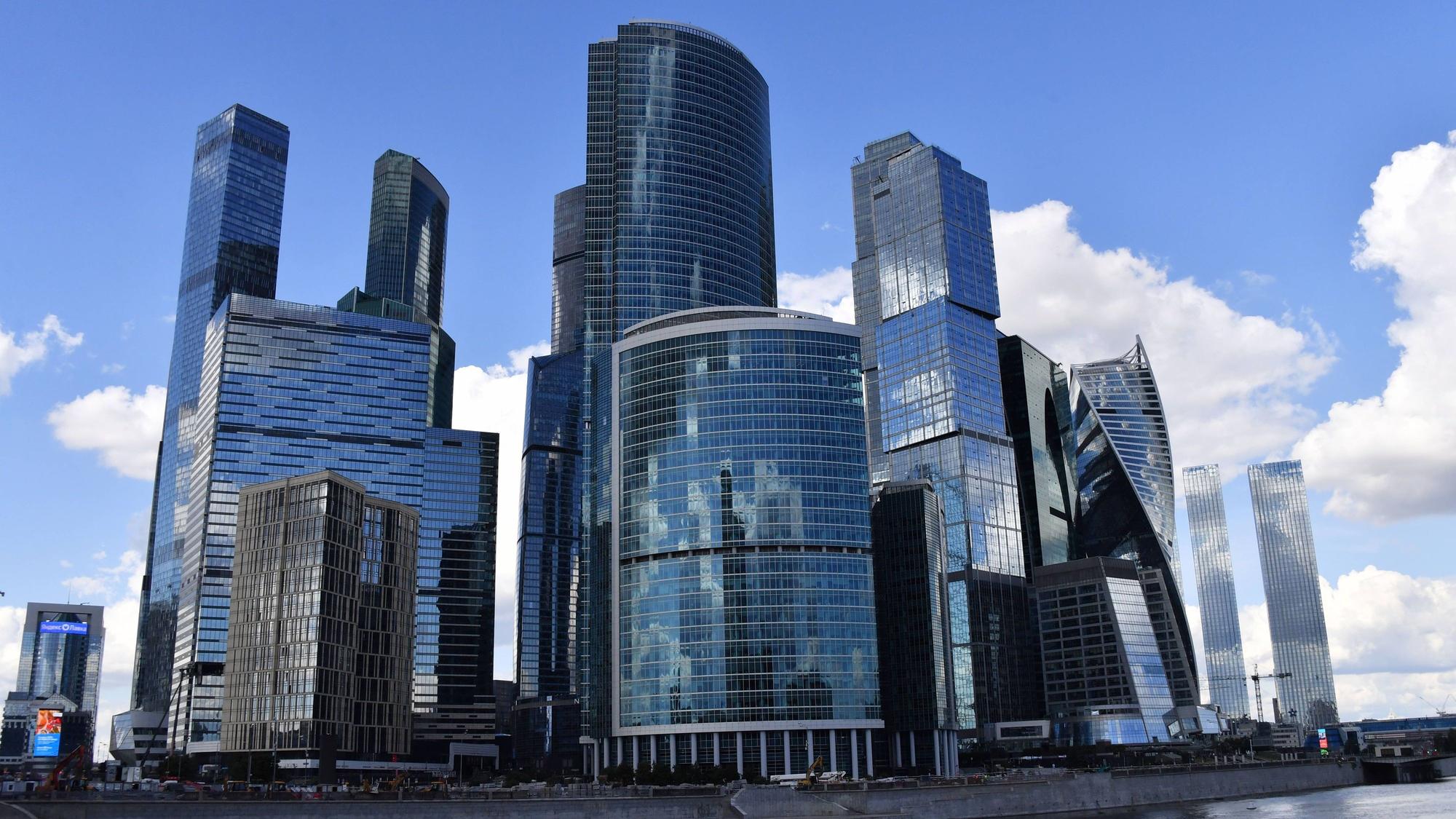 Die “Moscow City”, ein internationales Geschäftszentrum in Moskau, beherbergt auch das IQ-Quarter-Hochhaus.