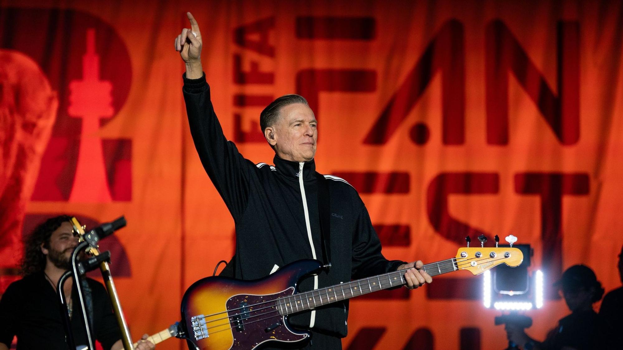 Bryan Adams