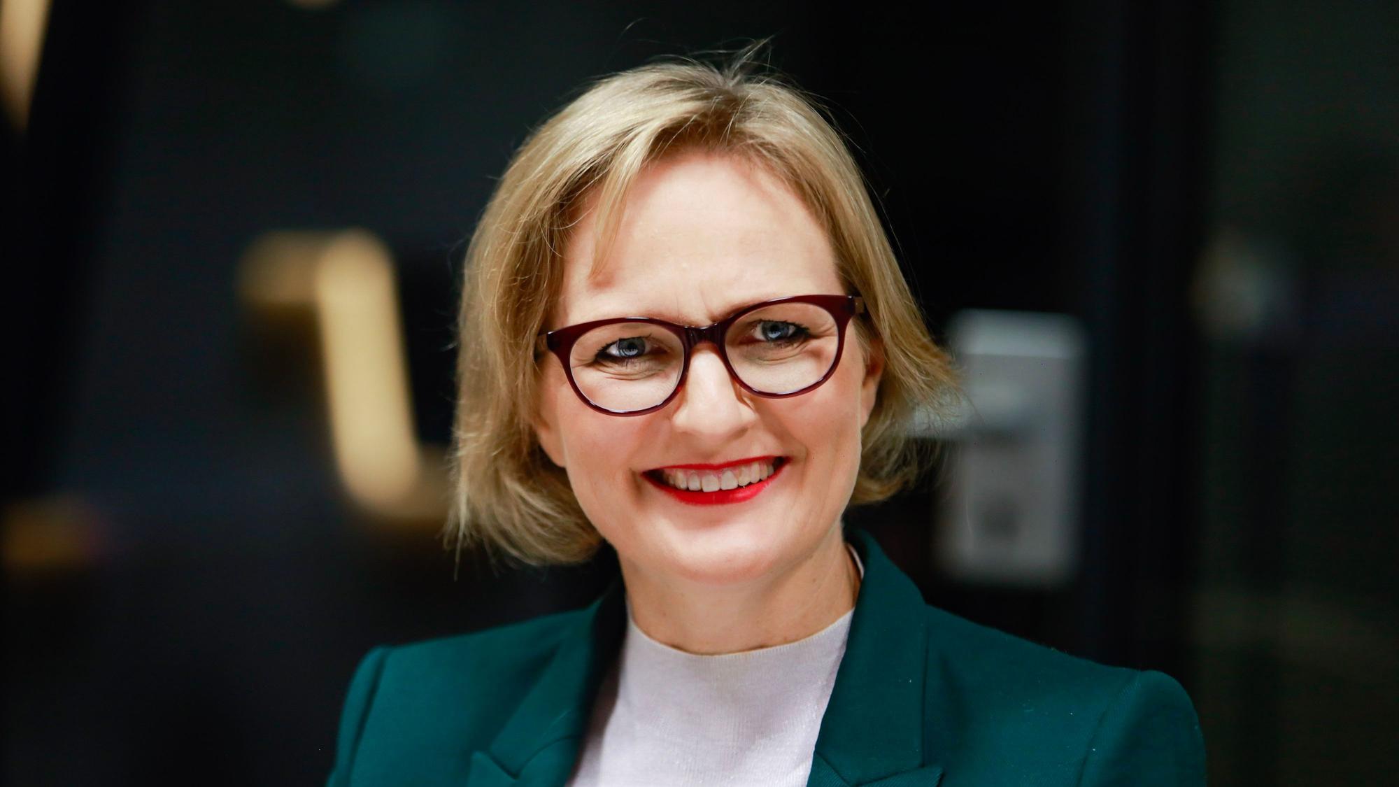 „Ich kann nachvollziehen, dass junge Menschen auf die Straße gehen“, sagt Grünen-Chefin Franziska Brantner beim Redaktionsbesuch im Neven DuMont Haus in Köln.
