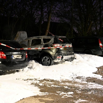 autos brennen frechen