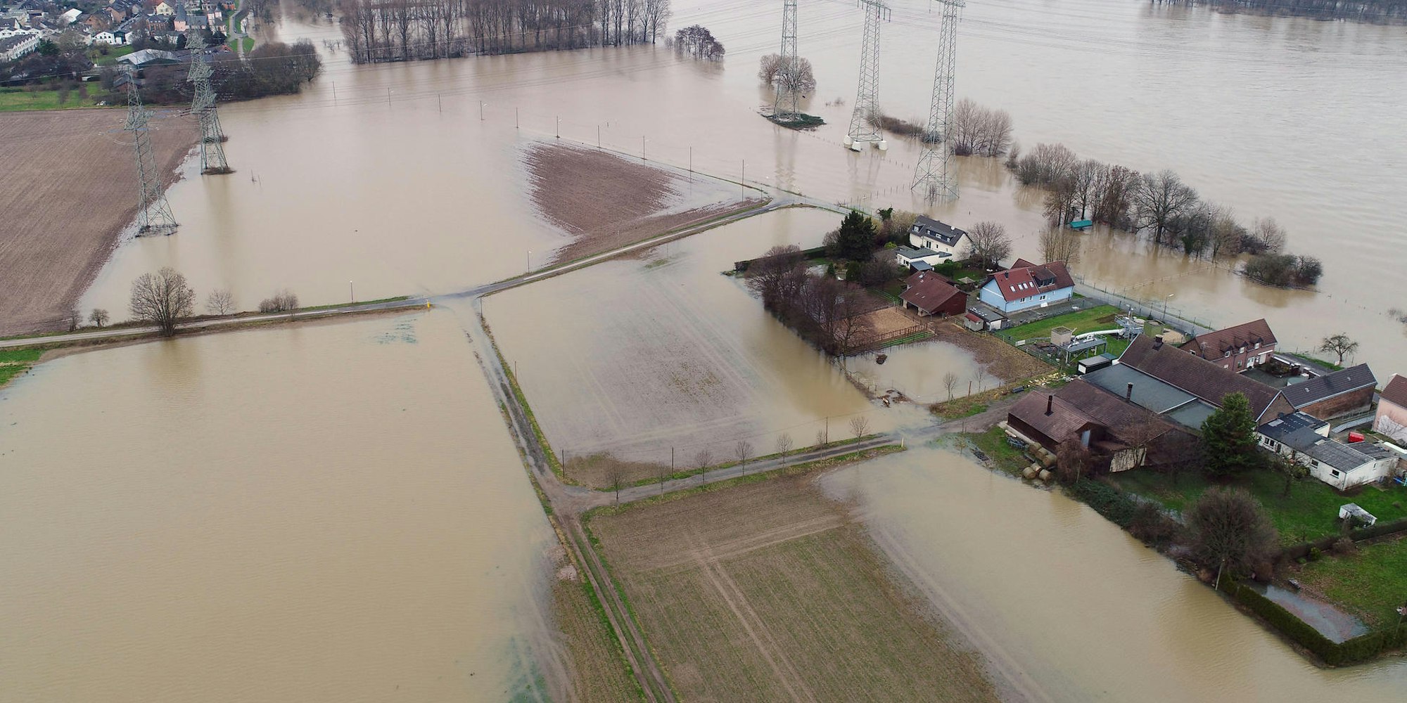 Hochwasser Köln-Kasselberg dpa