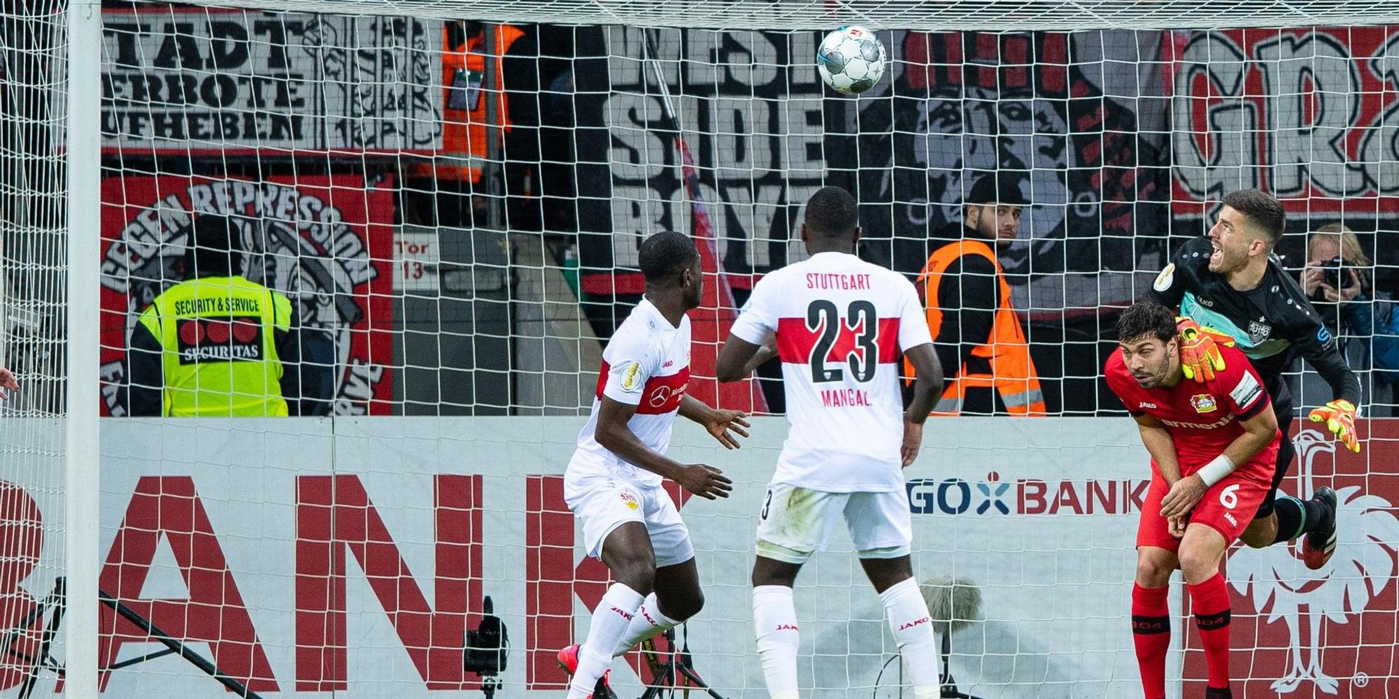 Leverkusen Stuttgart 1