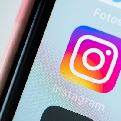 Instagram Symbolfoto 200122