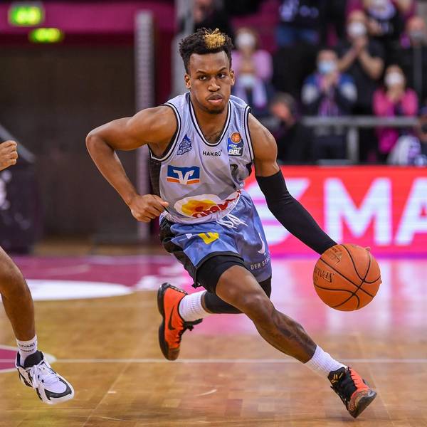 telekom baskets tj shorts
