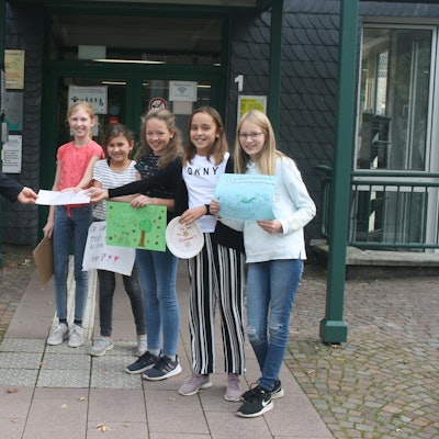 Heider_Unterschriften_Radweg_Schueler