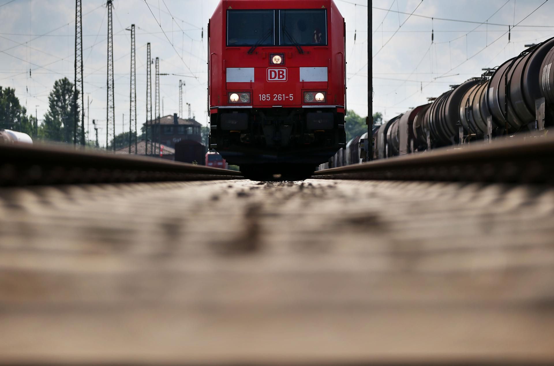 66057157