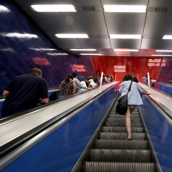 Rolltreppe_Symbolbild_dpa