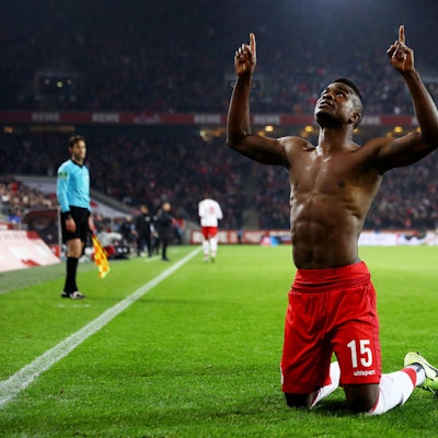 Jhon_Cordoba_Siegesgeste