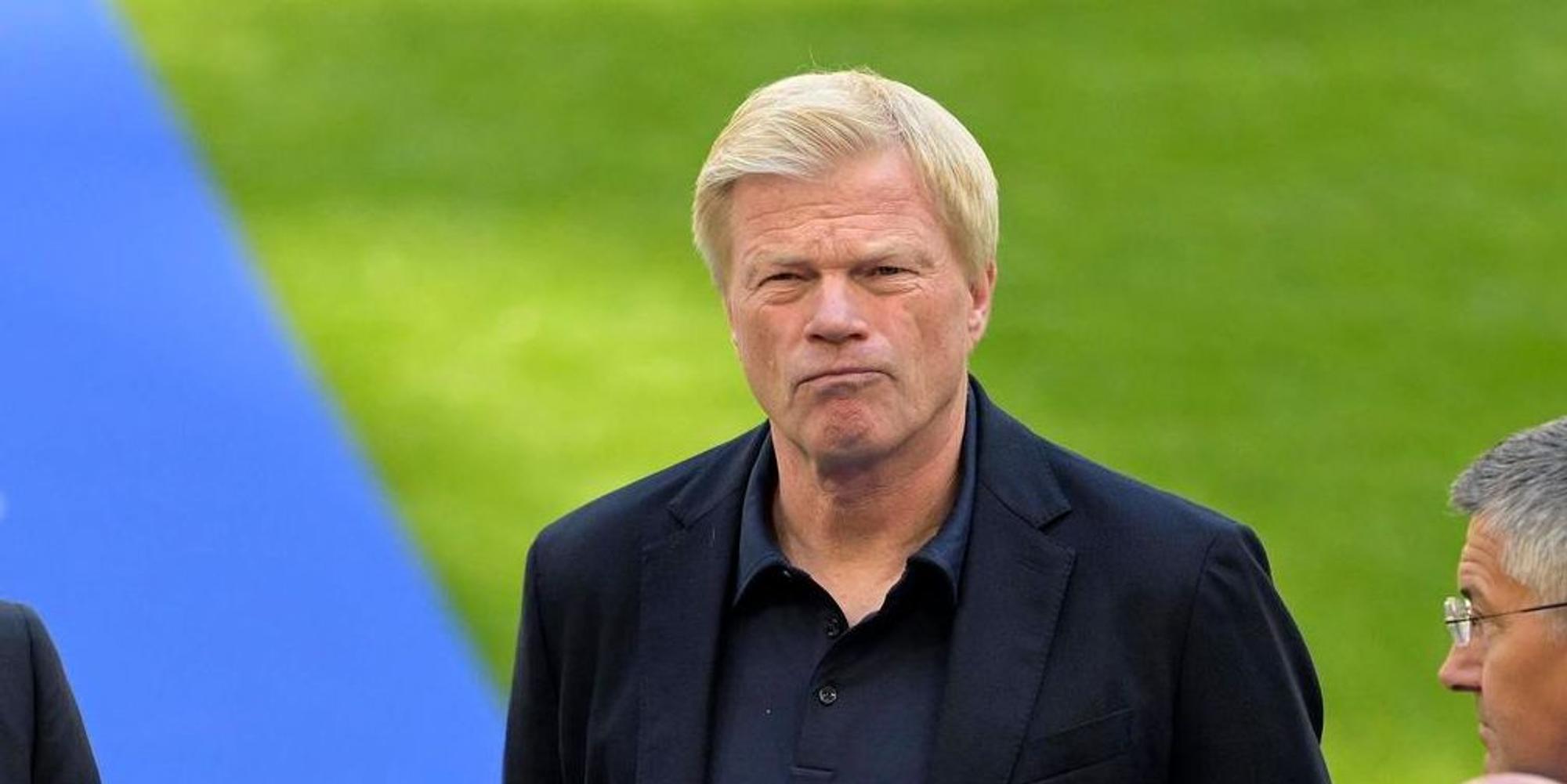 Kahn bei Teampräsentation