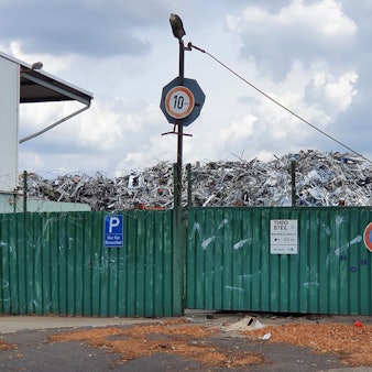 Sues Theo Steil in Deutz Foto Süsser