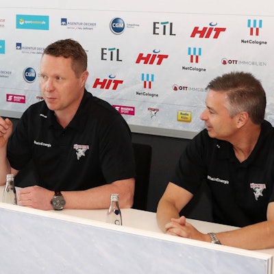 Trainer Mike Stewart (Haie), Mark Mahon