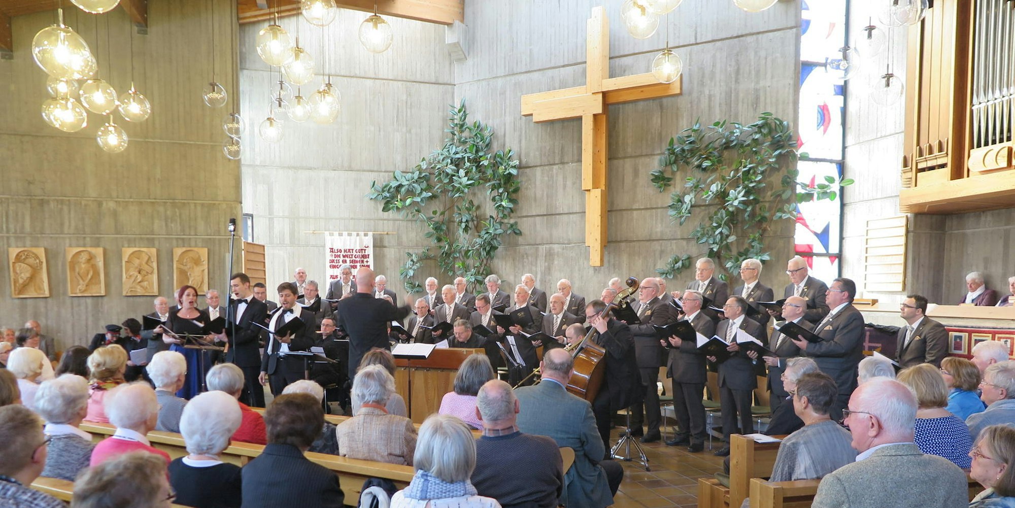 Mer_Konzert_Petruskirche_(5)