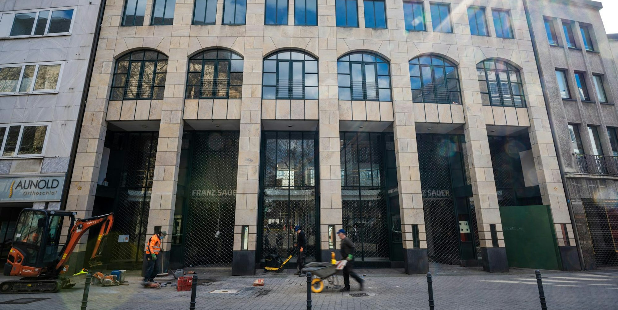 cob_20210326_Modehaus_Franz_Sauer_wird_zum_Museum_umge_2